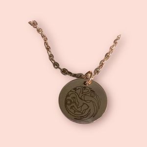 NWT Game of Thrones 3 headed Dragon necklace